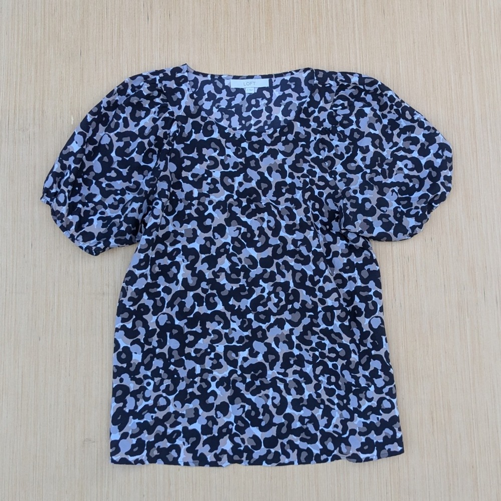 Loft Blouse Cheetah Print Blouson Sleeve Flowy Business Casual‎ Women's Small